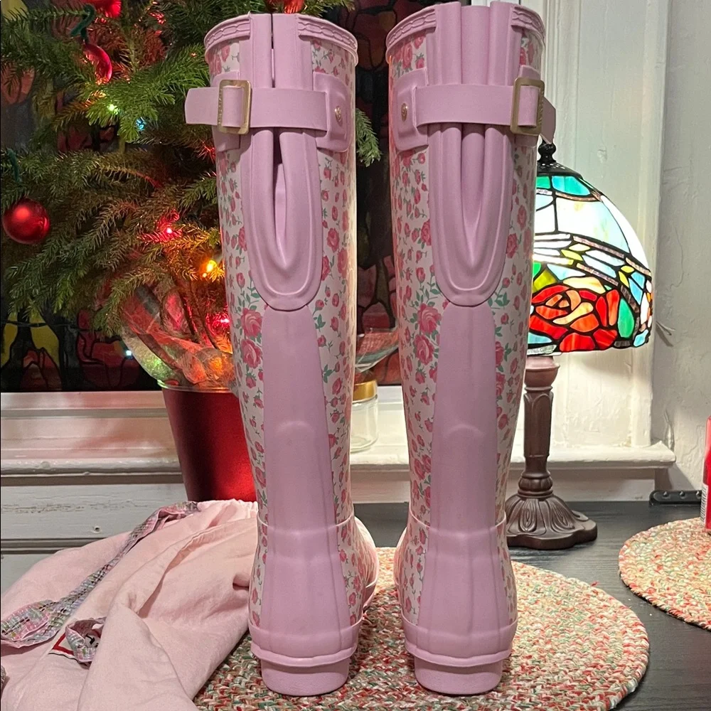 LoveShackFancy Hunter Boots Size 6 - Picture 3 of 7